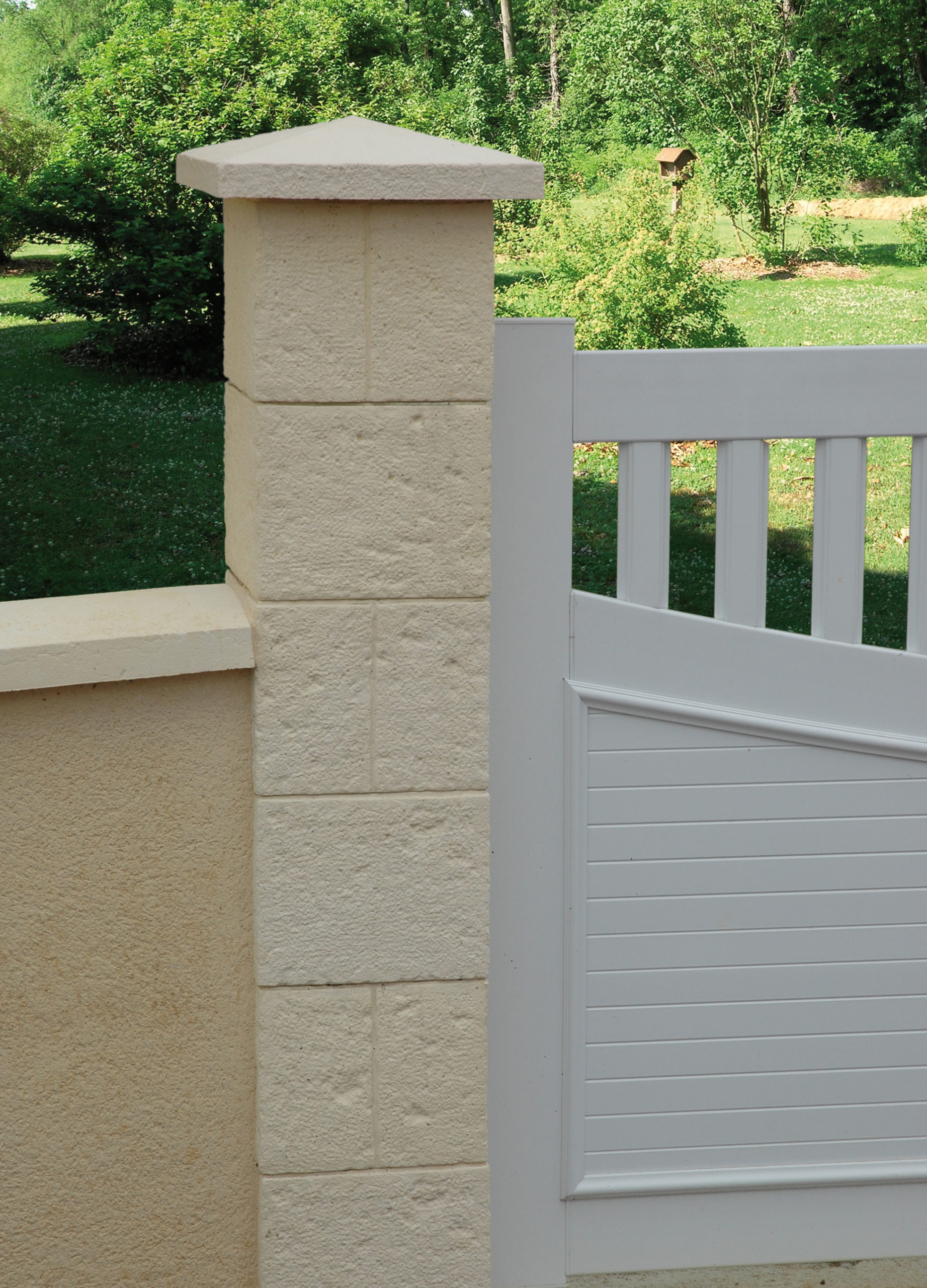 Pilier de clôture Cheverny Largeur 30 sans chapiteau - Crème - WESER (HD)